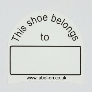 Write your own labels for the marking of sports shoes and work boots.